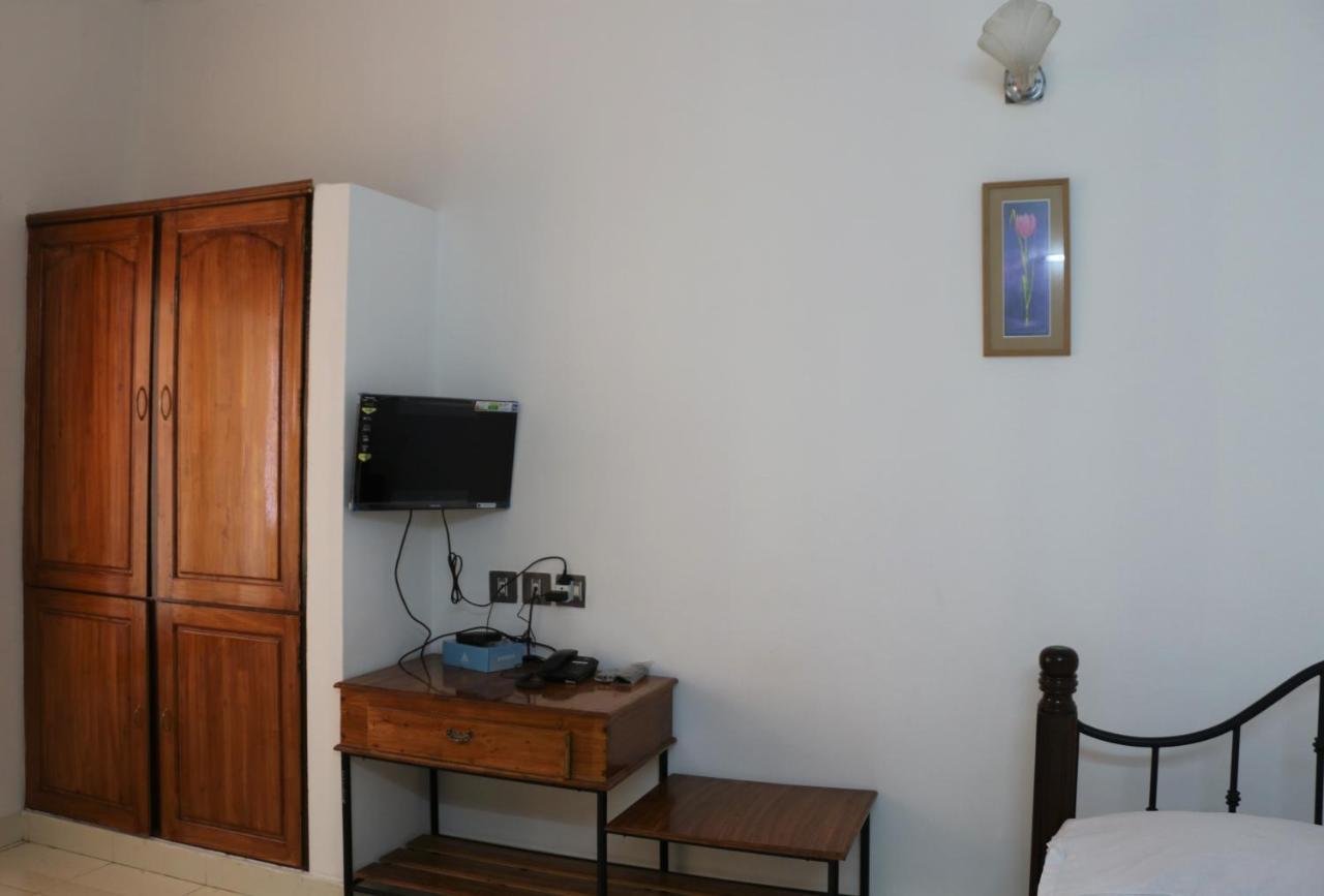 Hotel East Coast Thiruvananthapuram Exteriér fotografie